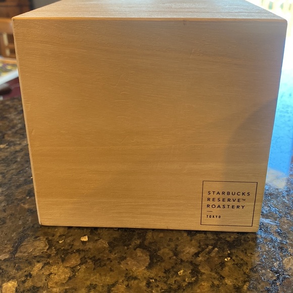 Rare 2022 Starbucks Reserve Roastery Tokyo Japan Collectible Coffee Mug - Picture 6 of 9